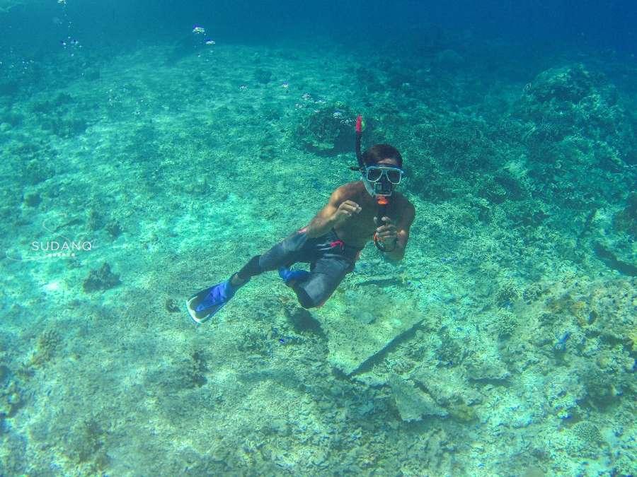 海滩度假胜地逃脱